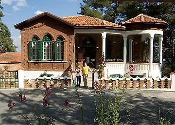 Semiramis 3* Platres